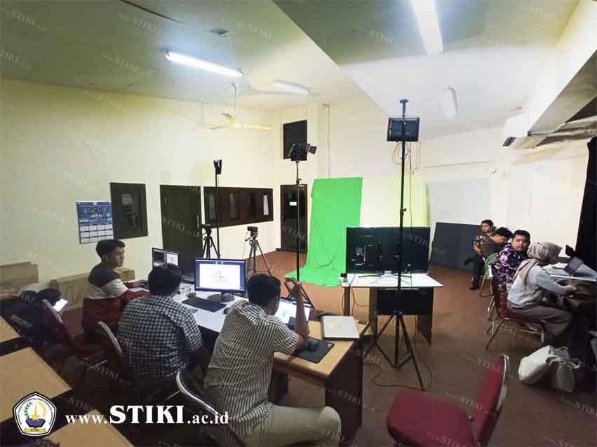LAB MULTIMEDIA STIKI MALANG