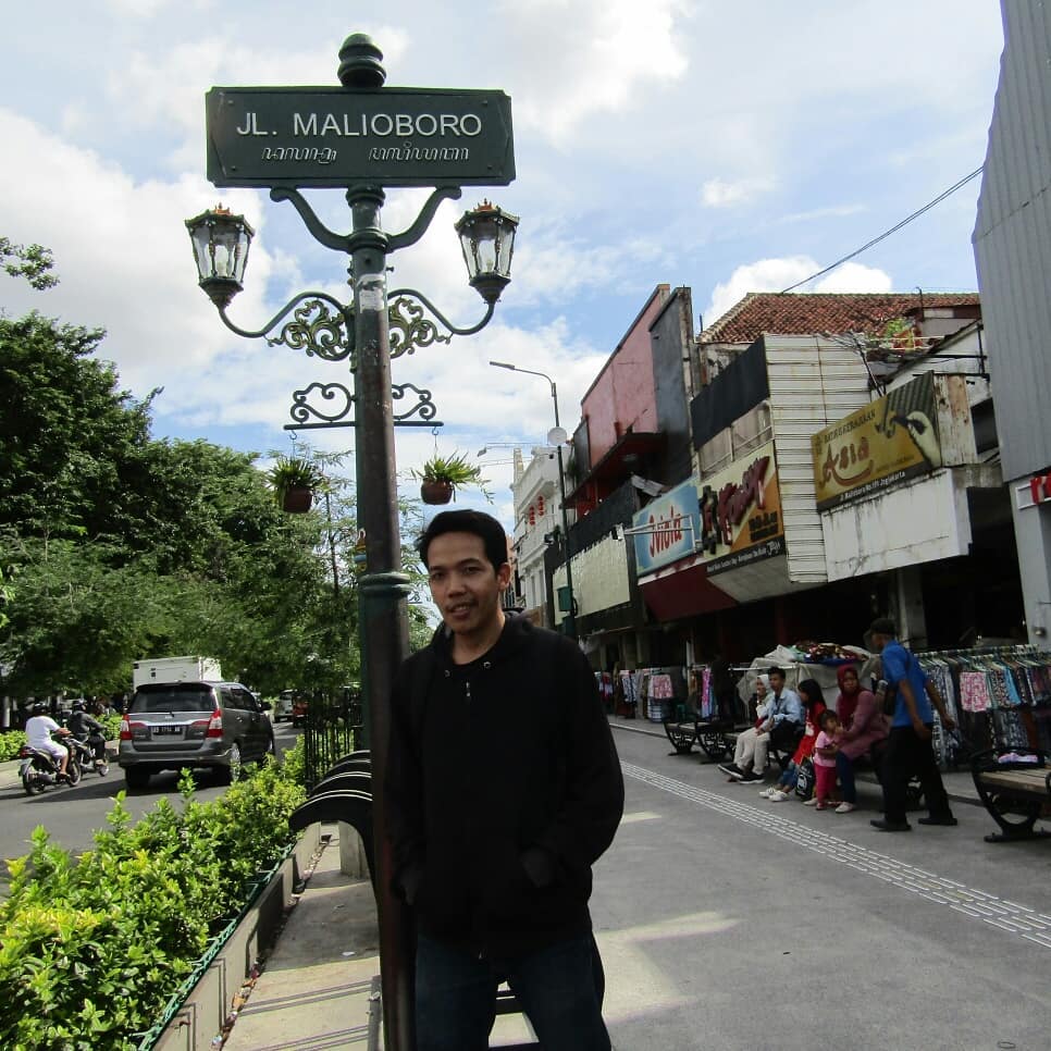 Amir Mahmud