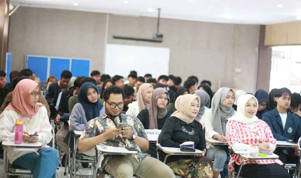 perkuliahan-karyawan-STT-Mandala-Bandung